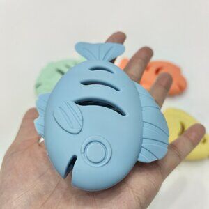 Catfish Toys, Fish Dolls, Catnip Toys, Silicone Fish Toys (1 pack Any Color)